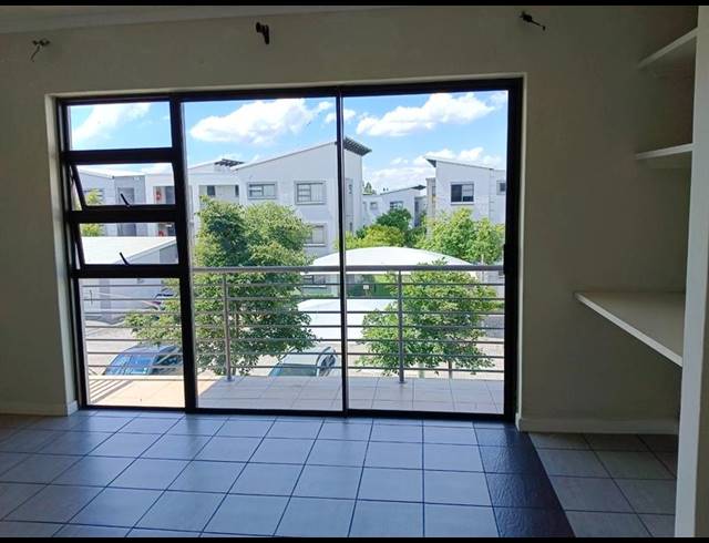 0 BEDROOM APARTMENT FOR SALE IN THE PADDOCKS